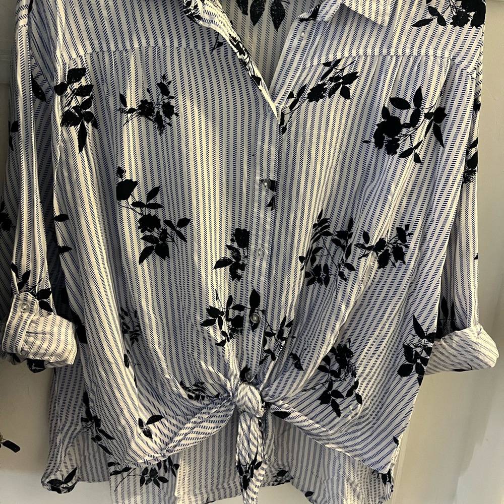 Maurice’s rayon blouse. Size large